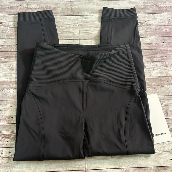 Lululemon Train Free High-Rise Crop 23" Leggings Graphite Grey - Picture 3 of 10